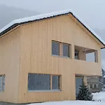 Kanis 80
