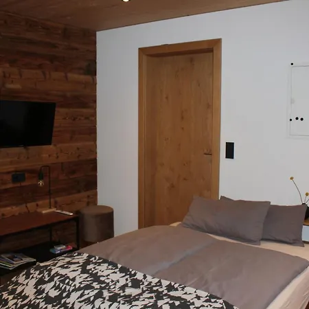 Kanis 80 Apartment *